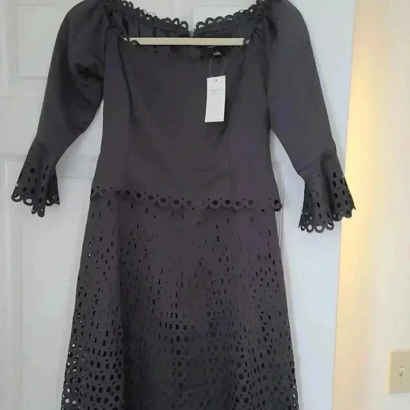 Banana Republic laser cut dress - Picture 2 of 10